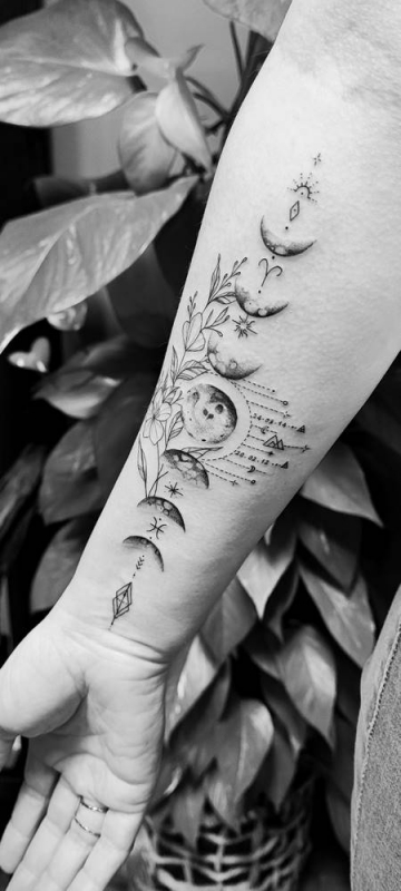 Galerie 1 pour le Métier A, Frontignan, Fine Line Tattoo